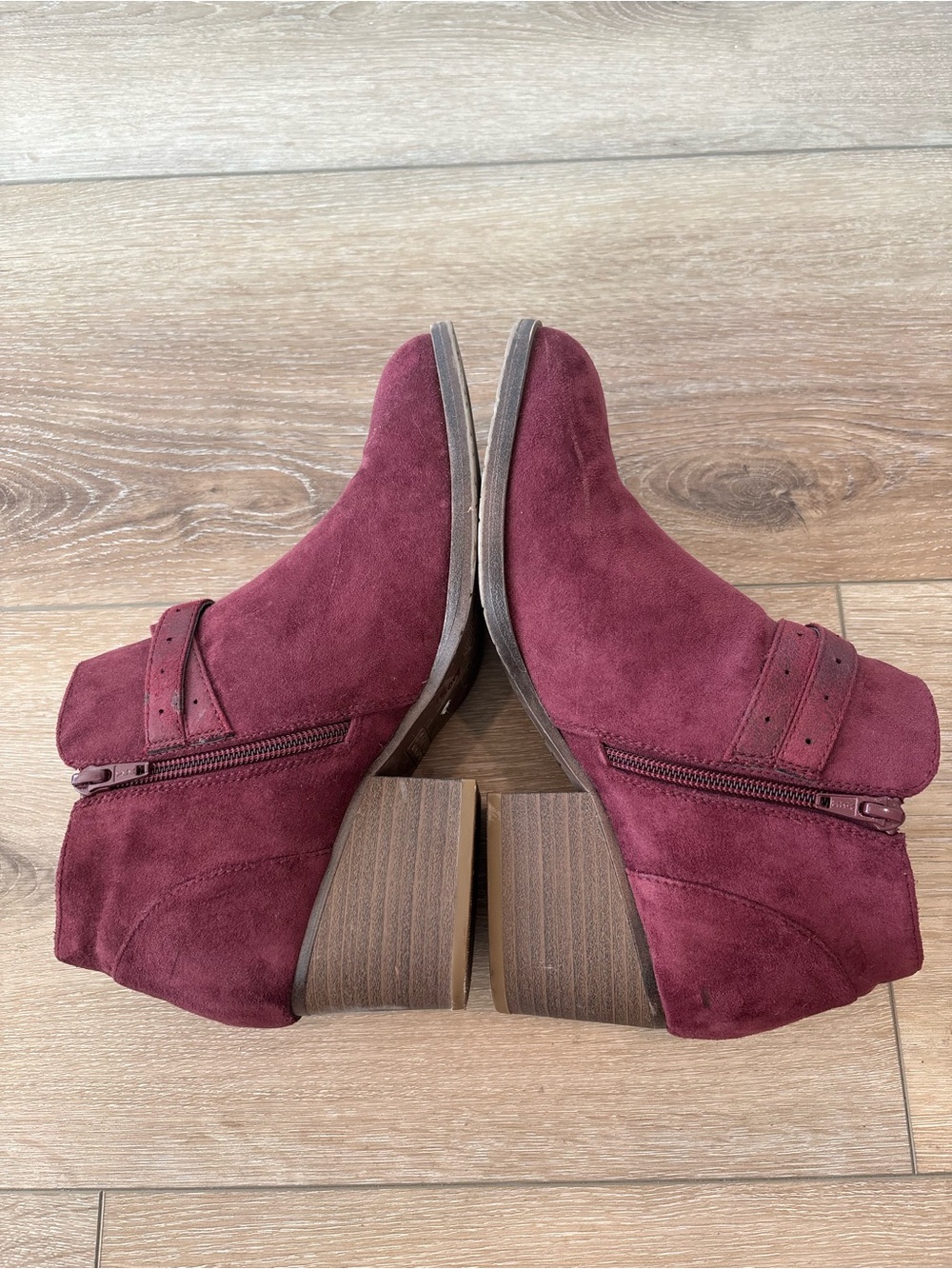 Sonoma Esme Suede Ankle Bootie in Burgundy Size 9 - Picture 7 of 11